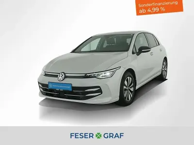 Second-hand VW Golf VIII Goal 150 CP (110 kW) 2025 Alb Berlinǎ