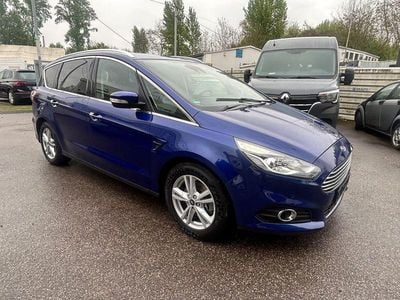 Gebraucht Ford S-MAX Titanium 160 PS (117 kW) 2017 Blau Van / Kleinbus