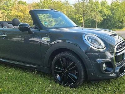 Begagnad Mini John Cooper Works Cabriolet 192 HK (141 kW) 2017 Grå Cab
