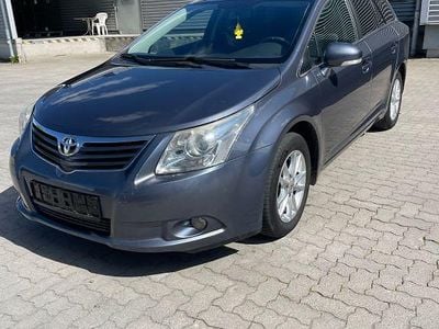 Second-hand Toyota Avensis Executive 126 CP (92 kW) 2011 Gri Berlinǎ