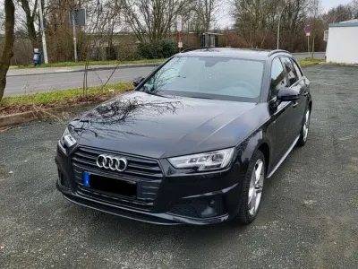 Gebraucht Audi A4 S-Line 150 PS (110 kW) 2018 Schwarz Kombi