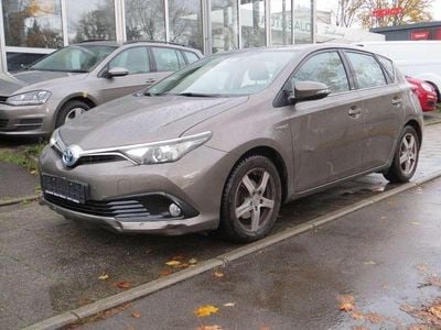 Toyota Auris Hybrid