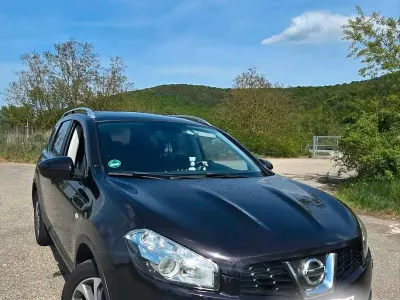 Gebraucht Nissan Qashqai +2 360º 141 PS (103 kW) 2013 Violet SUV