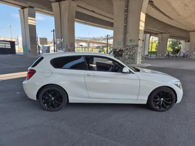 Gebraucht BMW 116 136 PS (100 kW) 2013 Weiß Kleinwagen
