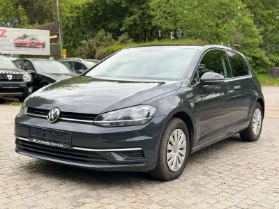 Second-hand VW Golf VII Trendline 86 CP (63 kW) 2018 Gri Hatchback