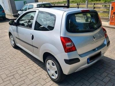 Gebraucht Renault Twingo 58 PS (42 kW) 2008 Silber Kleinwagen