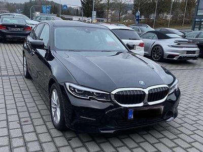 BMW 320e