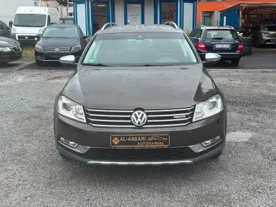Gebraucht VW Passat Basis 211 PS (155 kW) 2012 Schwarz Kombi