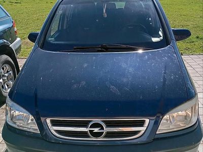 Usata Opel Zafira 125 CV (91 kW) 2005 Blu Monovolume