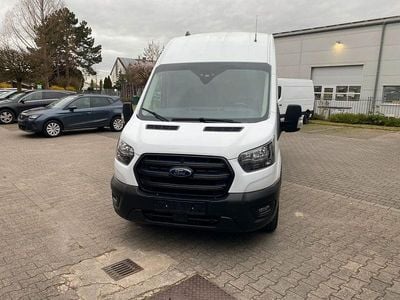 Gebraucht Ford Transit Trend 131 PS (96 kW) 2023 Weiß Van / Kleinbus
