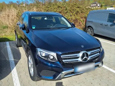 Usata Mercedes GLC250 211 CV (155 kW) 2018 Andere farben SUV