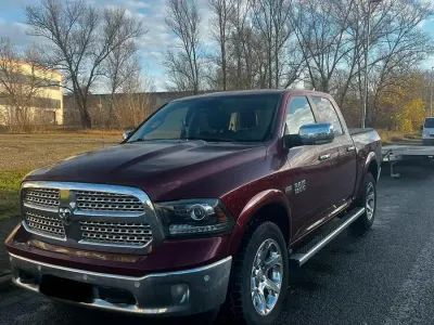 Gebraucht RAM 1500 401 PS (294 kW) 2017 Rot Pickup
