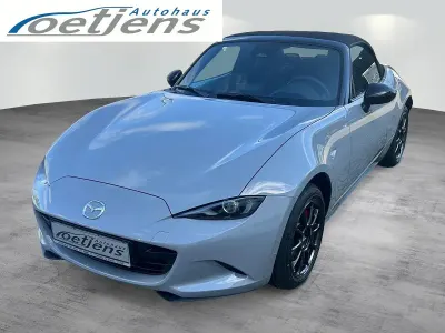 Neu Mazda MX5 Homura-Line 132 PS (97 kW) 2026 Grau Cabrio