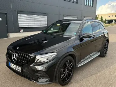 Gebraucht Mercedes GLC300 AMG 245 PS (180 kW) 2018 Schwarz SUV