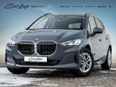 Gebraucht BMW 220 Active Tourer Performance 170 PS (125 kW) 2025 Kupfergrau metallic Van / Kleinbus