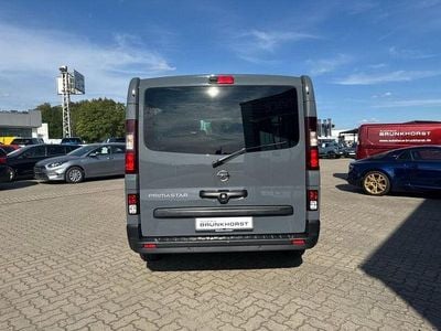 Usata Nissan Primastar Tekna 150 CV (110 kW) 2024 Grigio Monovolume