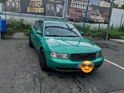 Gebraucht Audi A4 Sport 125 PS (91 kW) 1997 Grün Limousine