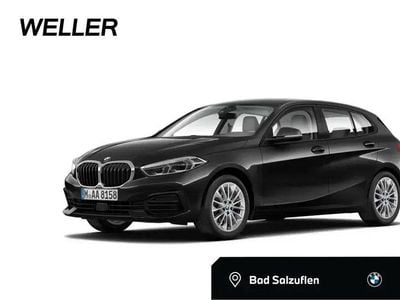 Begagnad BMW 120 Advantage 190 HK (139 kW) 2023 Svart Halvkombi