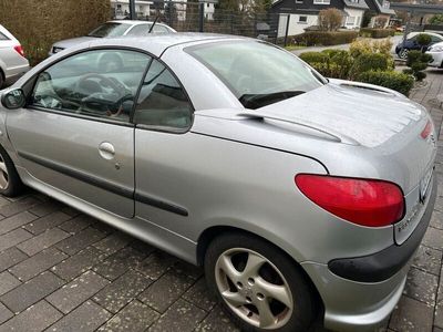 gebraucht Peugeot 206 CC 