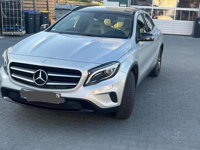 Mercedes GLA200