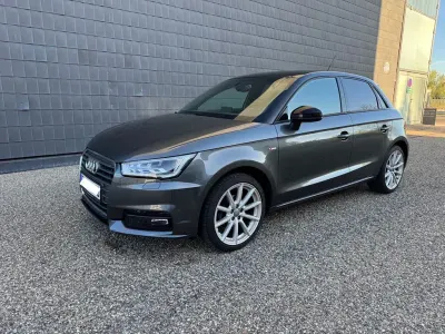 Gebraucht Audi A1 Sportback Sport 95 PS (69 kW) 2018 Grau Kleinwagen