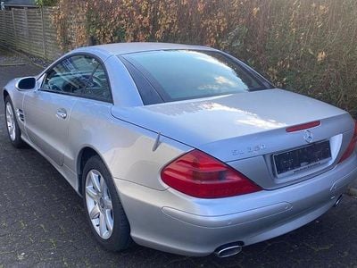 Usata Mercedes SL350 245 CV (180 kW) 2003 Argento Cabrio