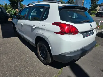 Gebraucht Peugeot 2008 Allure 83 PS (61 kW) 2015 Weiß SUV