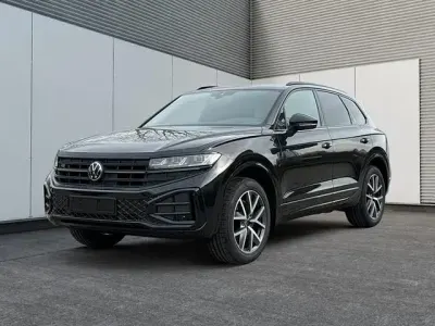 Neu VW Touareg 286 PS (210 kW) 2026 (grenadillschwarz meta.../schwarz) SUV
