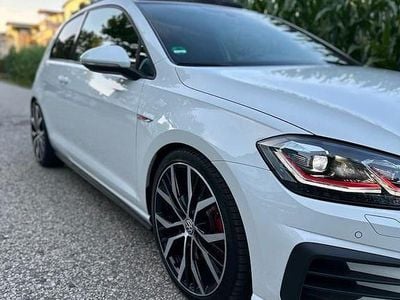 Gebraucht VW Golf VII GTI 230 PS (169 kW) 2018 Weiß Limousine