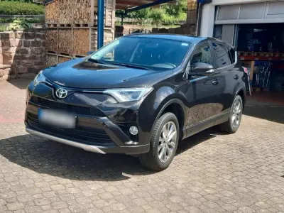 Gebraucht Toyota RAV4 150 PS (110 kW) 2016 Braun SUV
