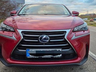 Lexus NX300h
