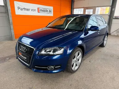 Używany Audi A3 Ambiente 105 KM (77 kW) 2010 Niebieski Hatchback