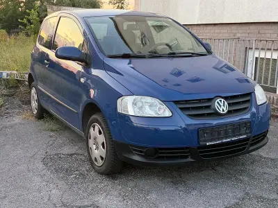 Gebraucht VW Fox 45 PS (33 kW) 2006 Blau Kleinwagen
