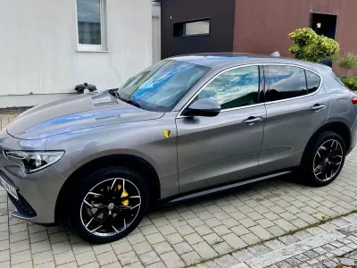 Gebraucht Alfa Romeo Stelvio Super 280 PS (205 kW) 2019 Grau SUV