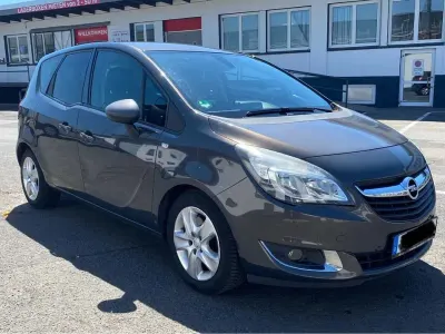 Gebraucht Opel Meriva drive 136 PS (100 kW) 2014 Grau Van / Kleinbus