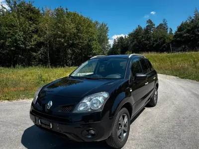 Gebraucht Renault Koleos 150 PS (110 kW) 2011 Schwarz SUV