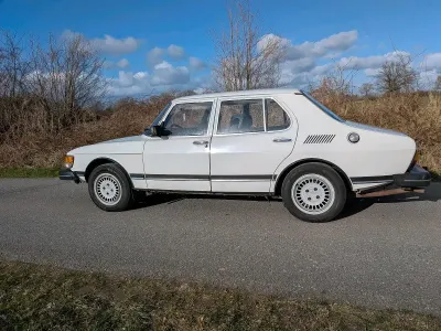 Gebraucht Saab 99 101 PS (74 kW) 1983 Weiß Limousine