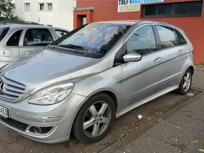 Gebraucht Mercedes E200 193 PS (141 kW) 2006 Silber Limousine