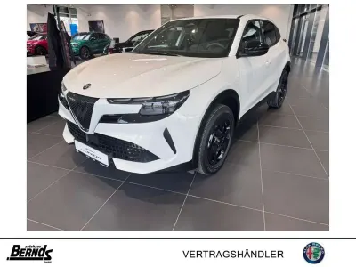 Uusi Alfa Romeo Junior Ti 136 HP (100 kW) 2026 Valkoinen Katumaasturi