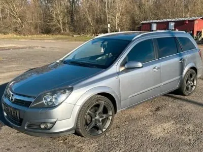 Gebraucht Opel Astra 125 PS (91 kW) 2005 Kombi