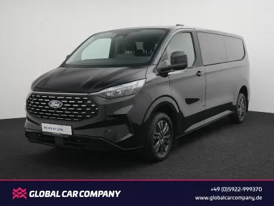 Gebraucht Ford Tourneo 170 PS (125 kW) 2024 Obsidianschwarz metallic Van / Kleinbus