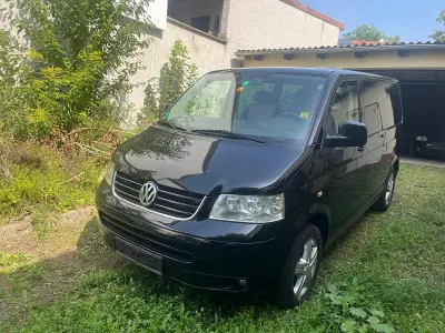 Używany VW Multivan Startline 131 KM (96 kW) 2010 Czarny Minivan