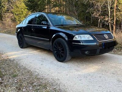 Gebraucht VW Passat 131 PS (96 kW) 2002 Schwarz Limousine