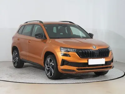 Gebraucht Skoda Karoq SportLine 150 PS (110 kW) 2025 Orange SUV