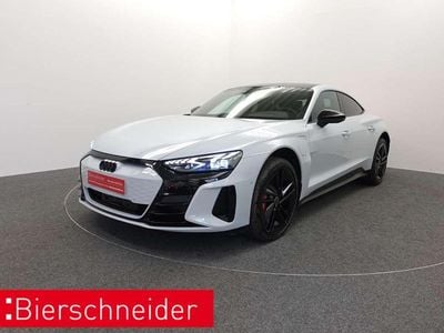 Grau Gebraucht 2024 Audi e-tron GT quattro Sport Limousine | 76.950 € (Teuer)