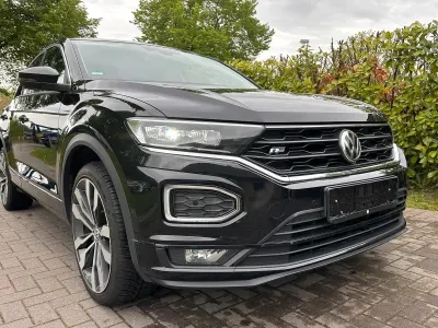 Second-hand VW T-Roc R-line 150 CP (110 kW) 2020 Negru SUV