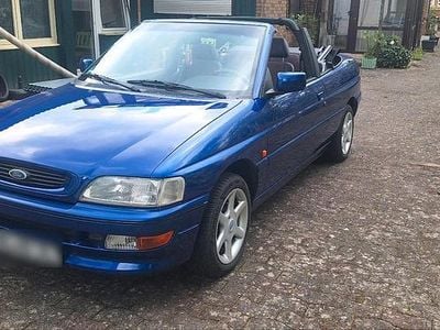 Gebraucht Ford Escort Cabriolet 105 PS (77 kW) 1994 Blau Cabrio