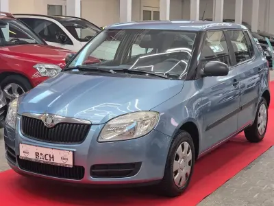 Gebraucht Skoda Fabia Cool Edition 69 PS (50 kW) 2009 Blau Limousine