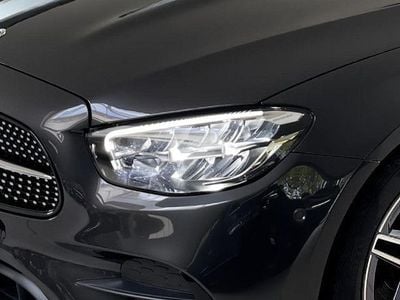 Grau Gebraucht 2024 Mercedes E220 AMG Limousine | 45.850 € (Guter Preis)