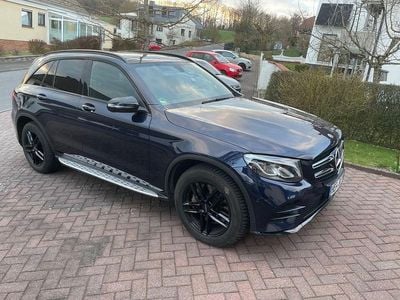 Gebraucht Mercedes GLC250 AMG line 204 PS (150 kW) 2018 Blau SUV